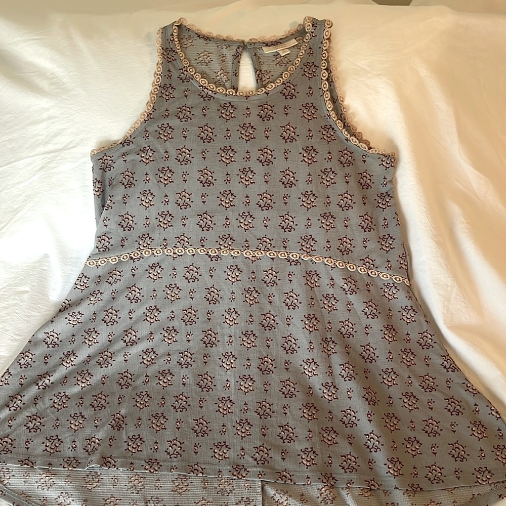 LC Lauren Conrad Sleeveless Top Size Small